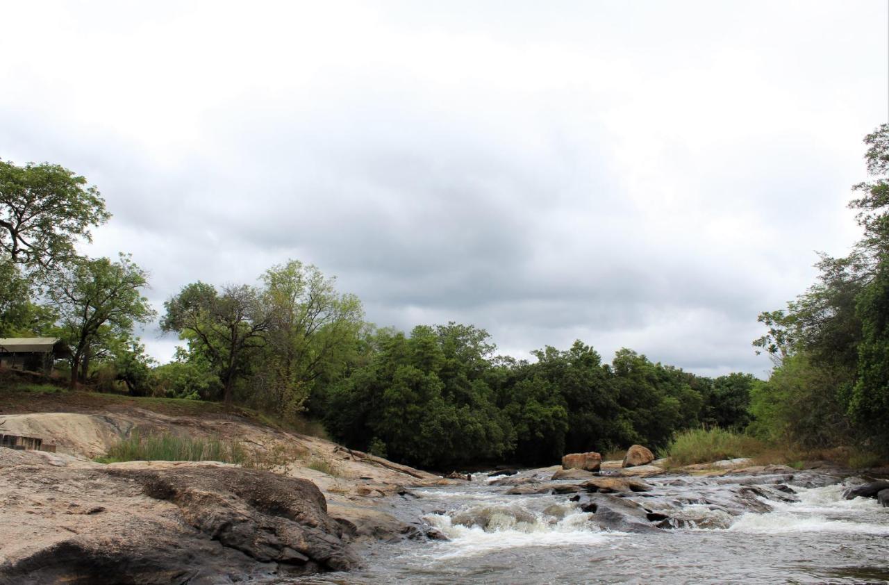 Lions Rock Rapids - Lodge Hazyview Kültér fotó