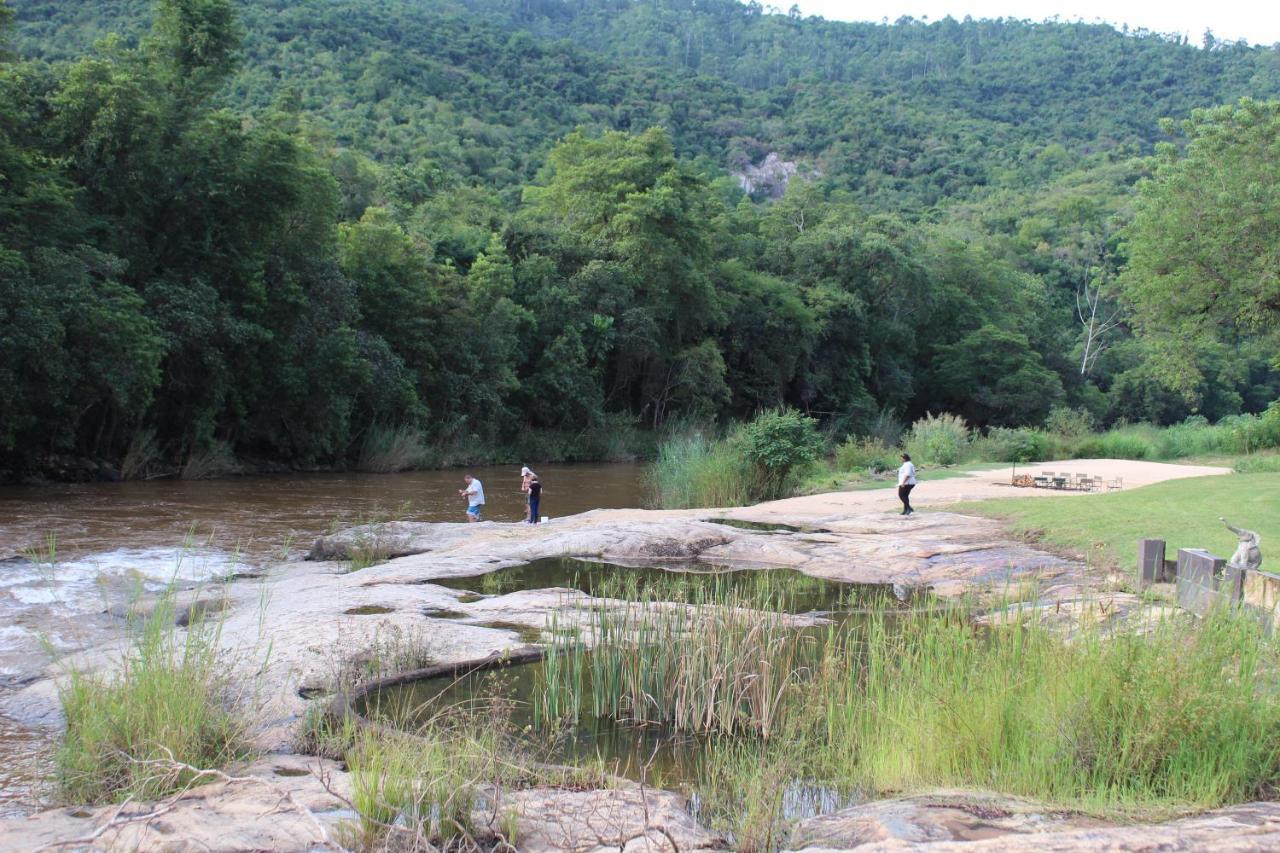 Lions Rock Rapids - Lodge Hazyview Kültér fotó